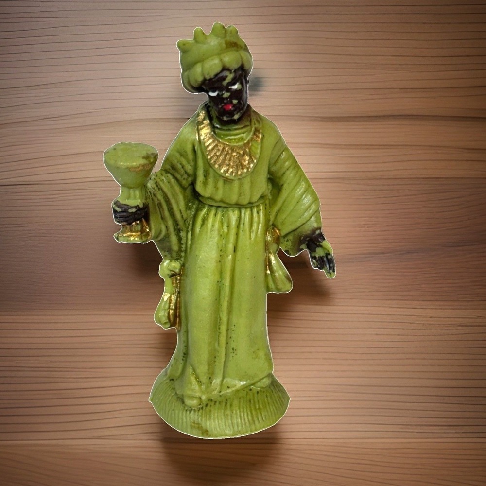 Vintage Balthazar Wise Man Nativity Figurine Christmas Decor 3.75in Green‎ Gold